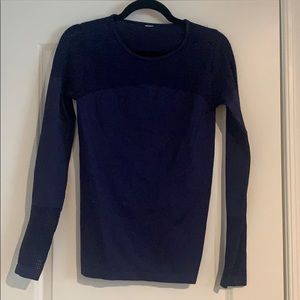 Fabletics athletic top mesh